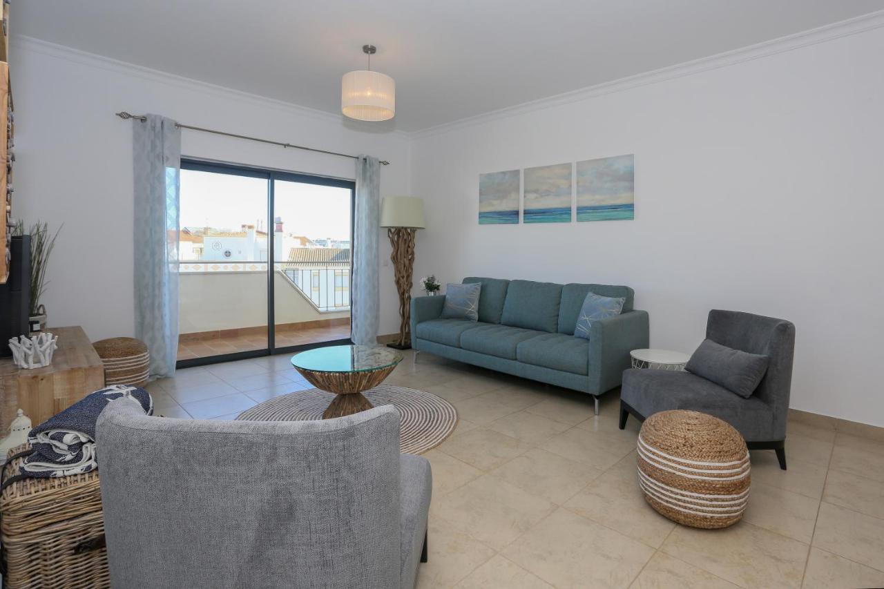 3 Bedroom Apartment With Indoor Pool Central Lagos Exterior foto